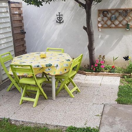 Apartmán Superbe T2 Avec Jardin, Piscine-Enfant Et Parking Arles Exteriér fotografie